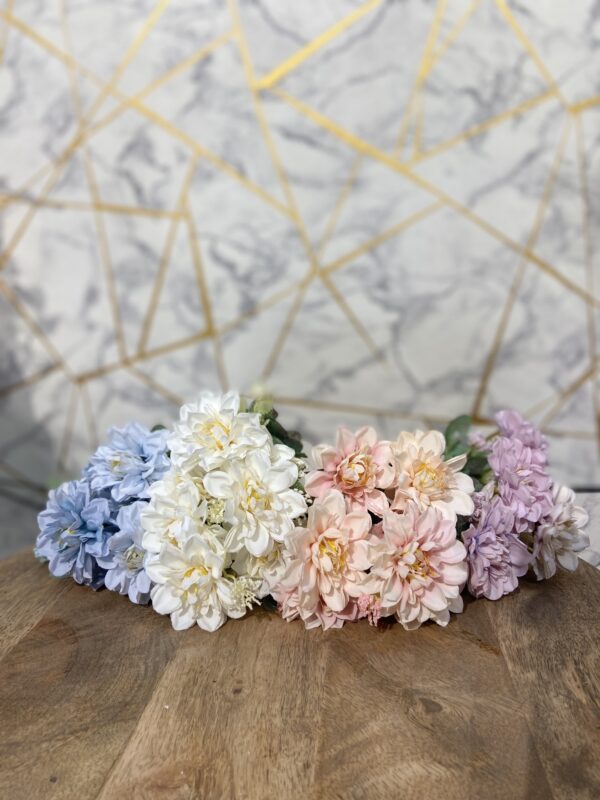 Single Decorative Flower – Elegant Home Decor